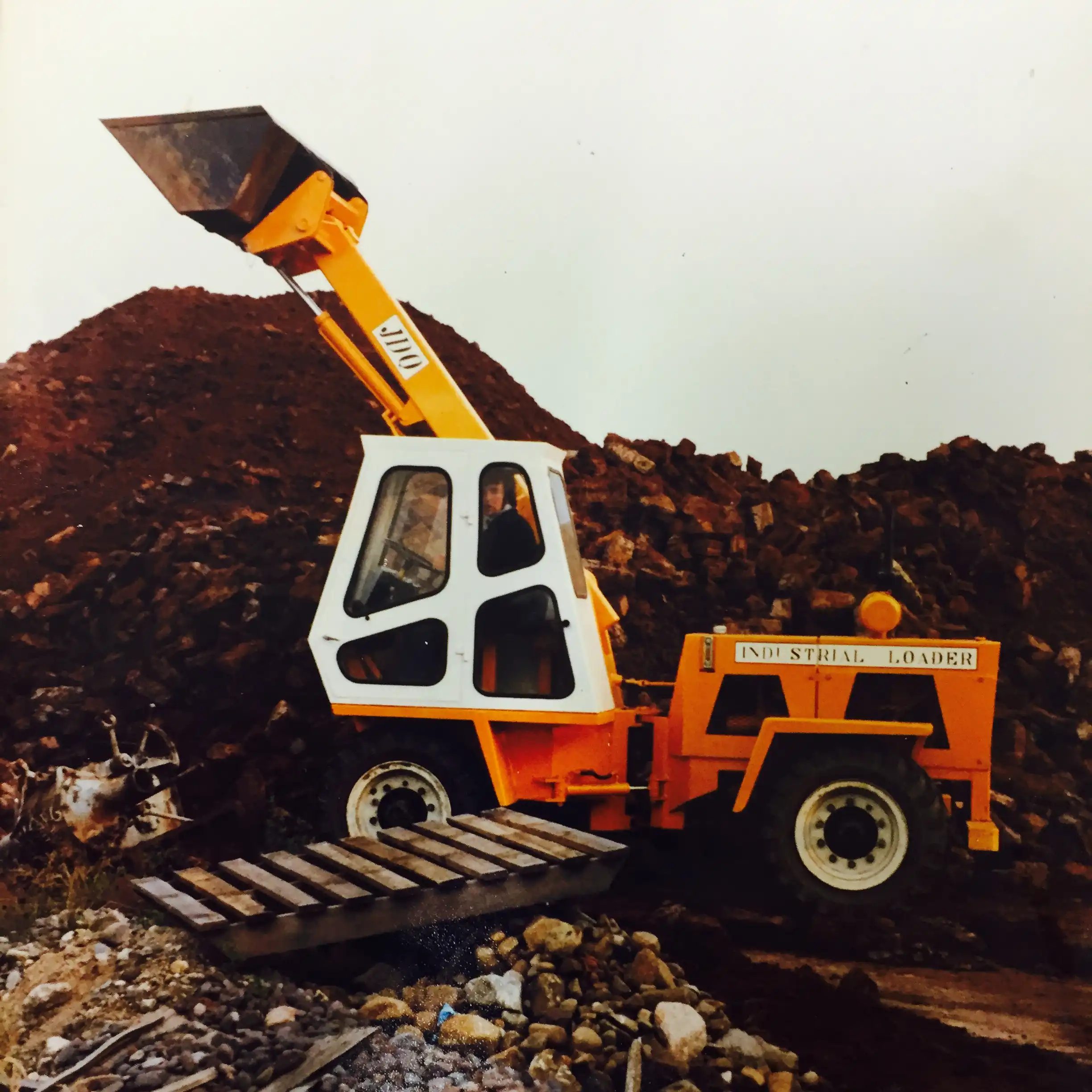 Chieftain Industrial Loader in action