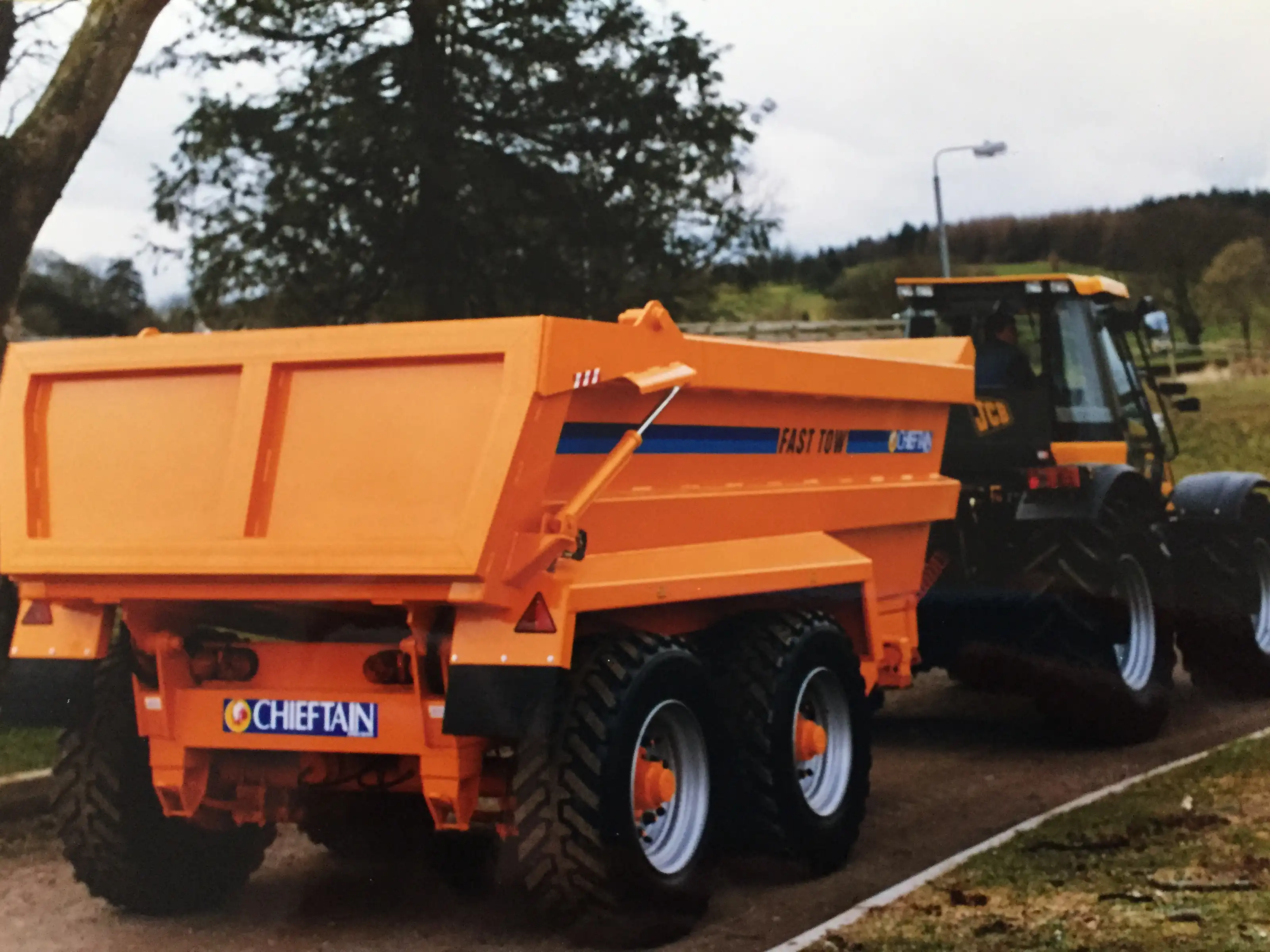 Chieftain early commercial trailer